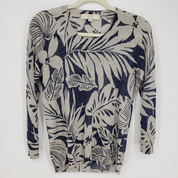 3/$25 LOFT Tropical Palm Leaf Sweater M Womens Lightweight Tan Navy Blue - Picture 1 of 7